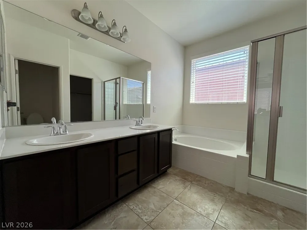 6202 Yankee Spring Street Las Vegas, NV 89122
