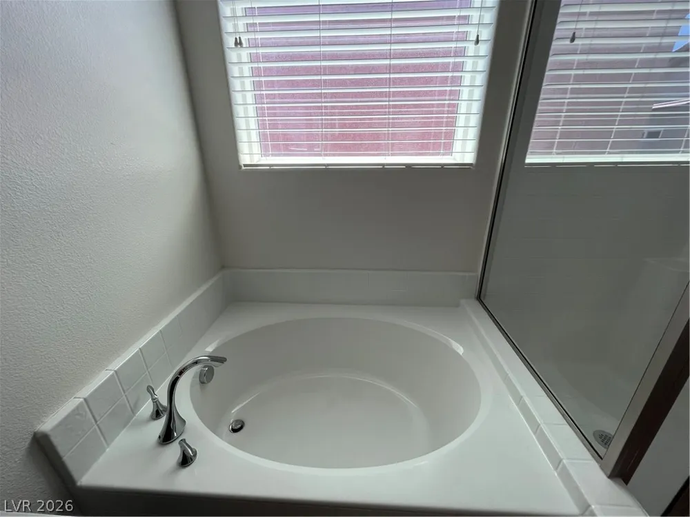 6202 Yankee Spring Street Las Vegas, NV 89122