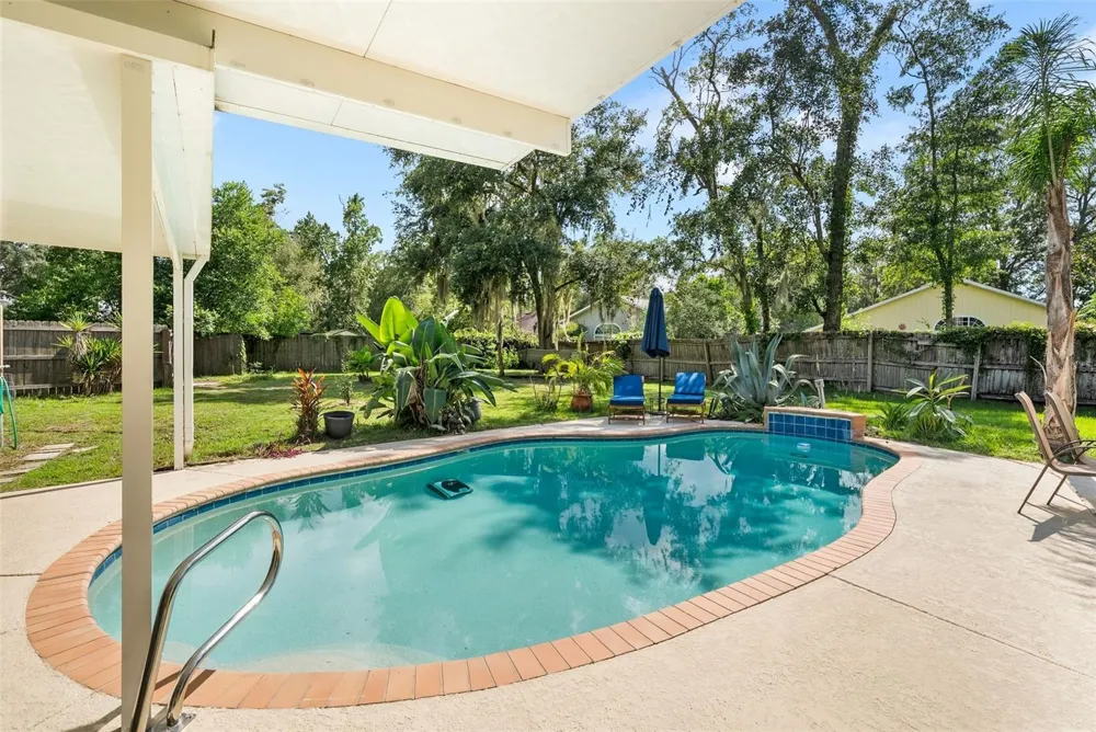 6110 NW 33RD TERRACE Gainesville, FL 32653