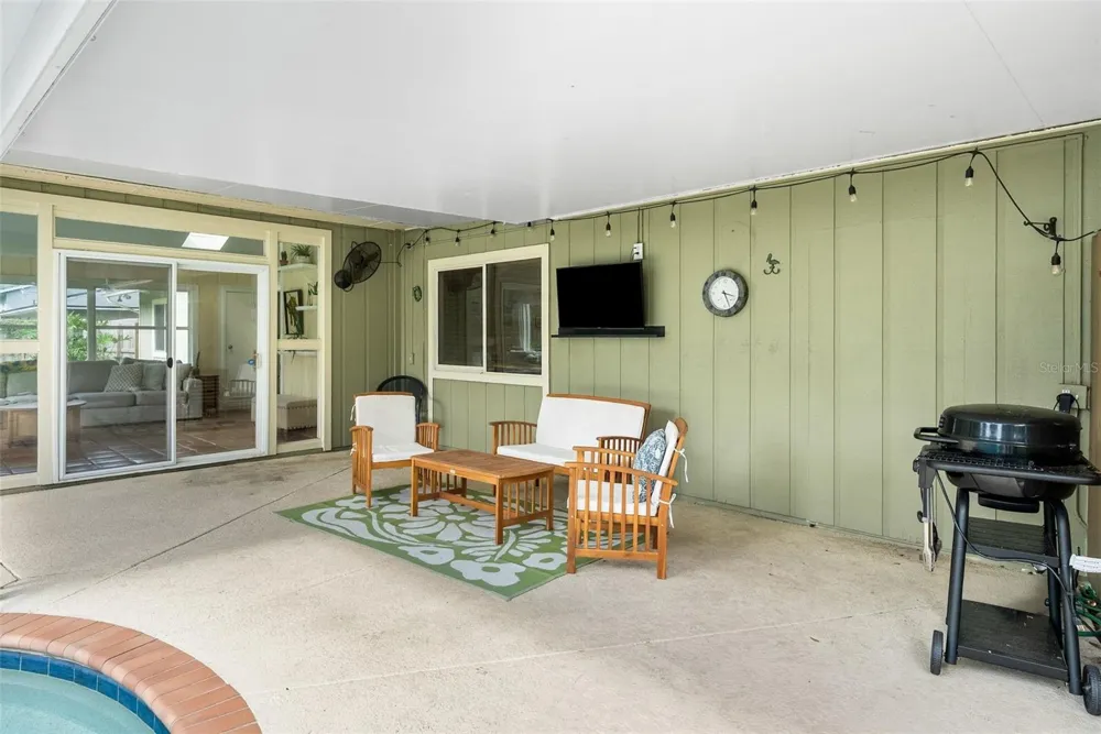 6110 NW 33RD TERRACE Gainesville, FL 32653