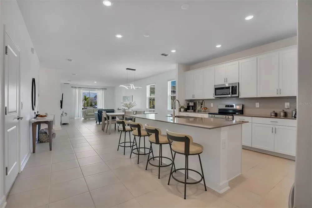 2637 PEACE OF MIND AVENUE Kissimmee, FL 34744