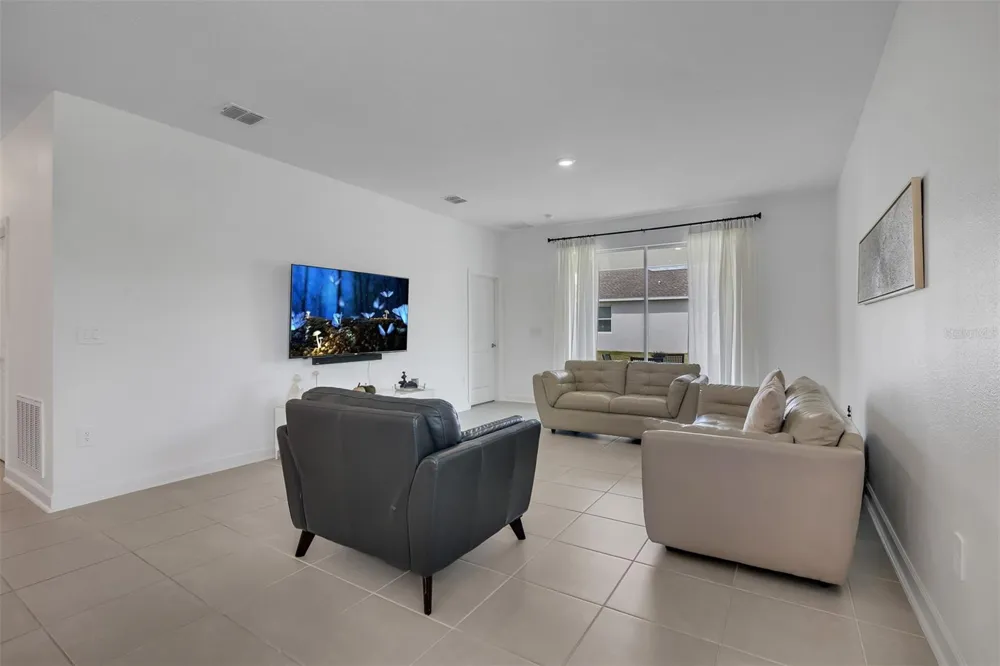 2637 PEACE OF MIND AVENUE Kissimmee, FL 34744