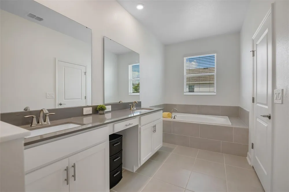 2637 PEACE OF MIND AVENUE Kissimmee, FL 34744