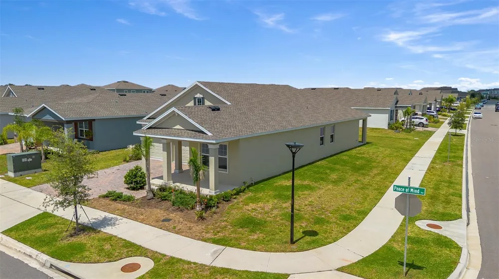 2637 PEACE OF MIND AVENUE Kissimmee, FL 34744