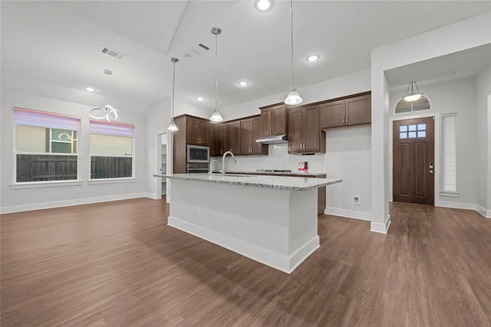 60 Rancho Trail Georgetown, TX 78628