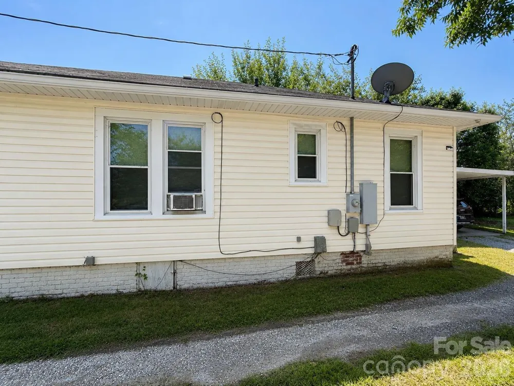 611 W Monroe Street Salisbury, NC 28144