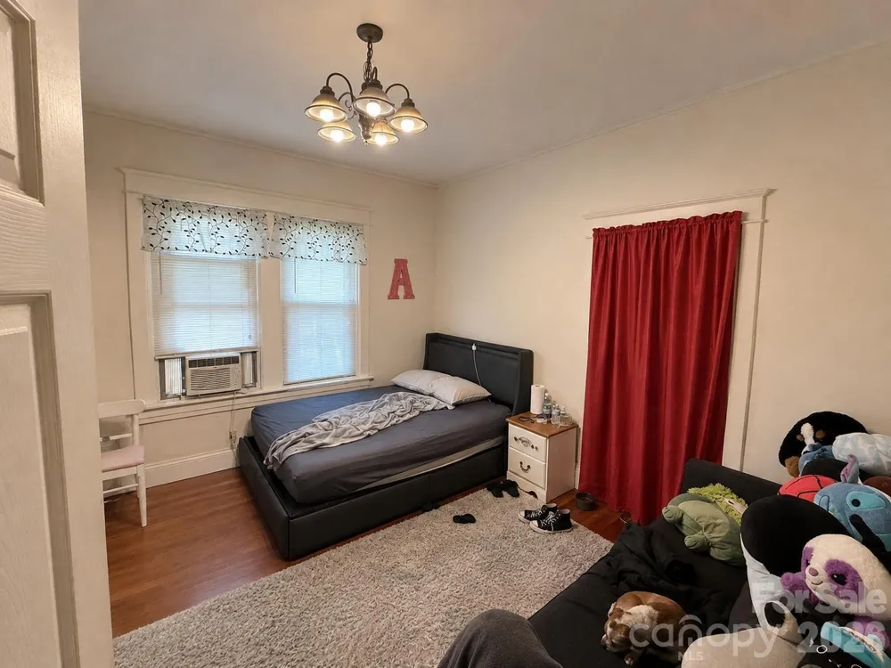 611 W Monroe Street Salisbury, NC 28144