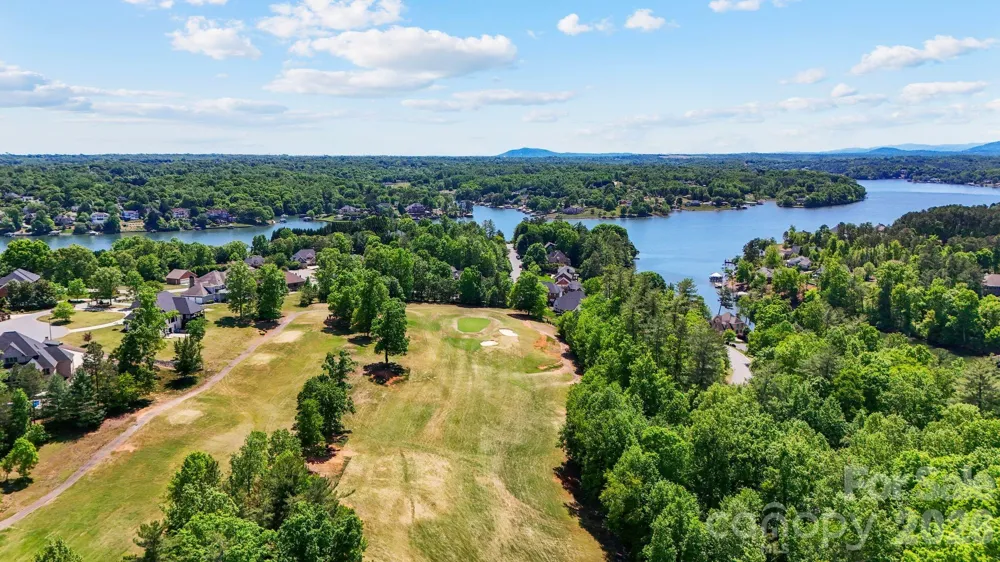 1116 Players Ridge Road Hickory, NC 28601