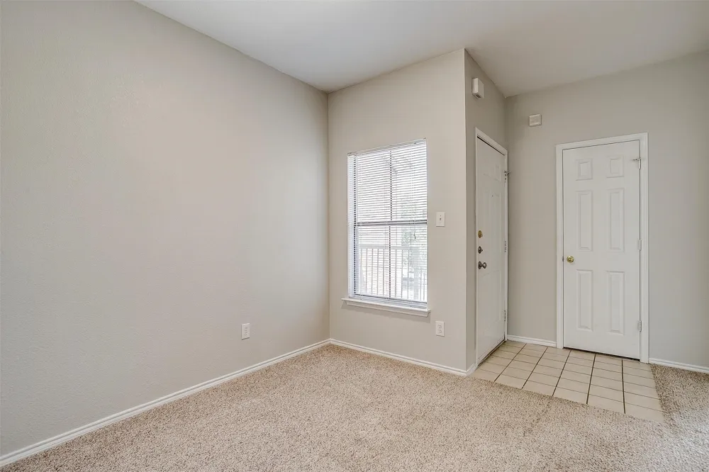 3212 Donnelly Circle #502 Fort Worth, TX 76107