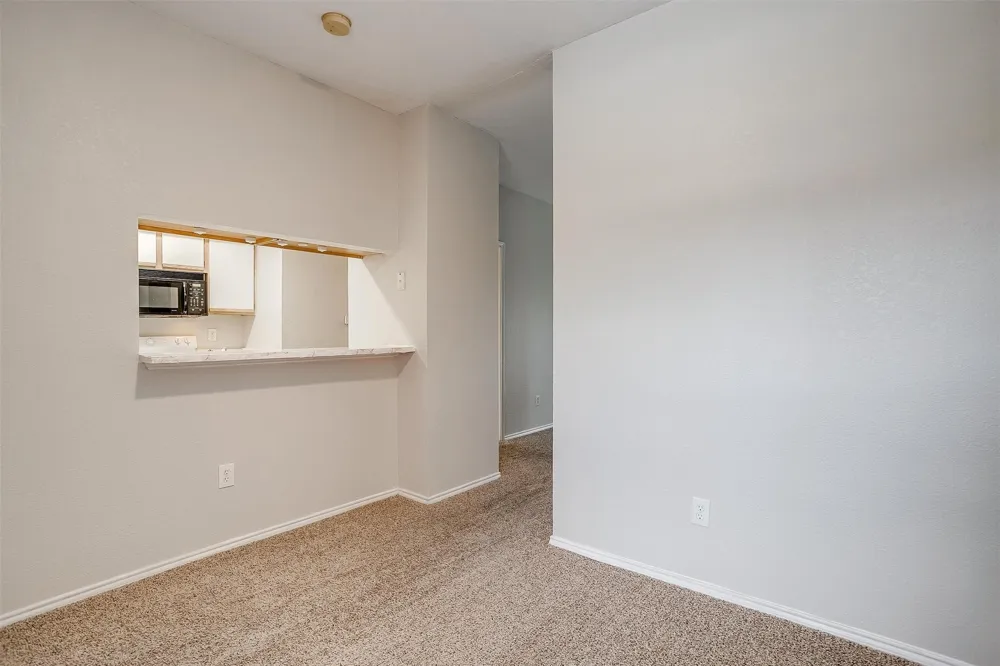 3212 Donnelly Circle #502 Fort Worth, TX 76107