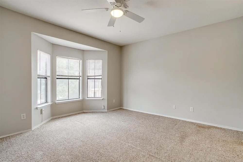 3212 Donnelly Circle #502 Fort Worth, TX 76107