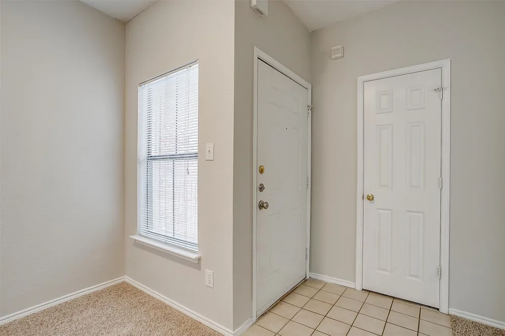 3212 Donnelly Circle #502 Fort Worth, TX 76107
