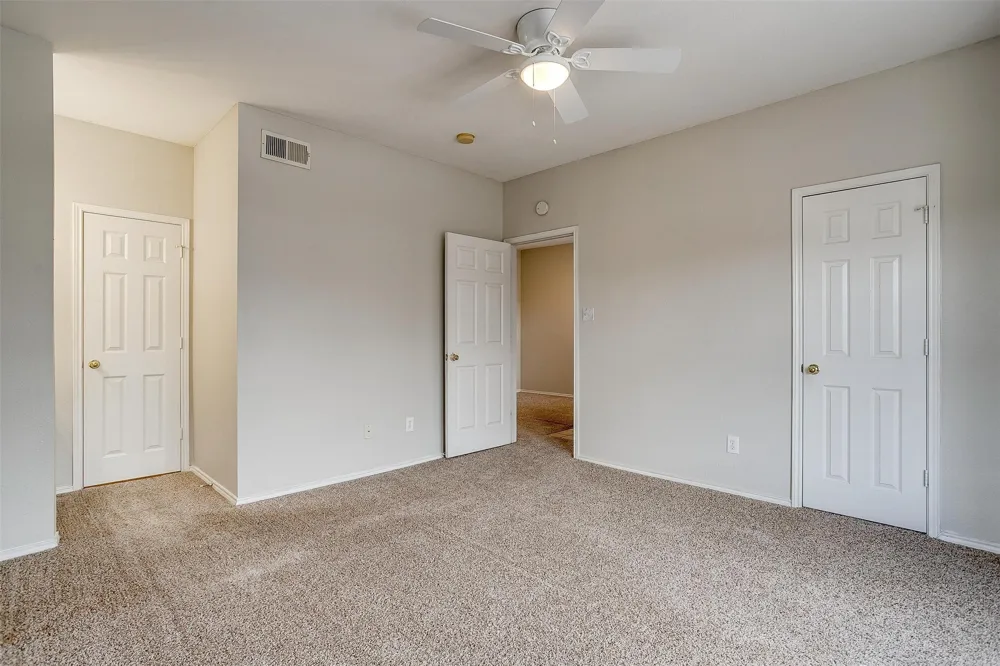 3212 Donnelly Circle #502 Fort Worth, TX 76107