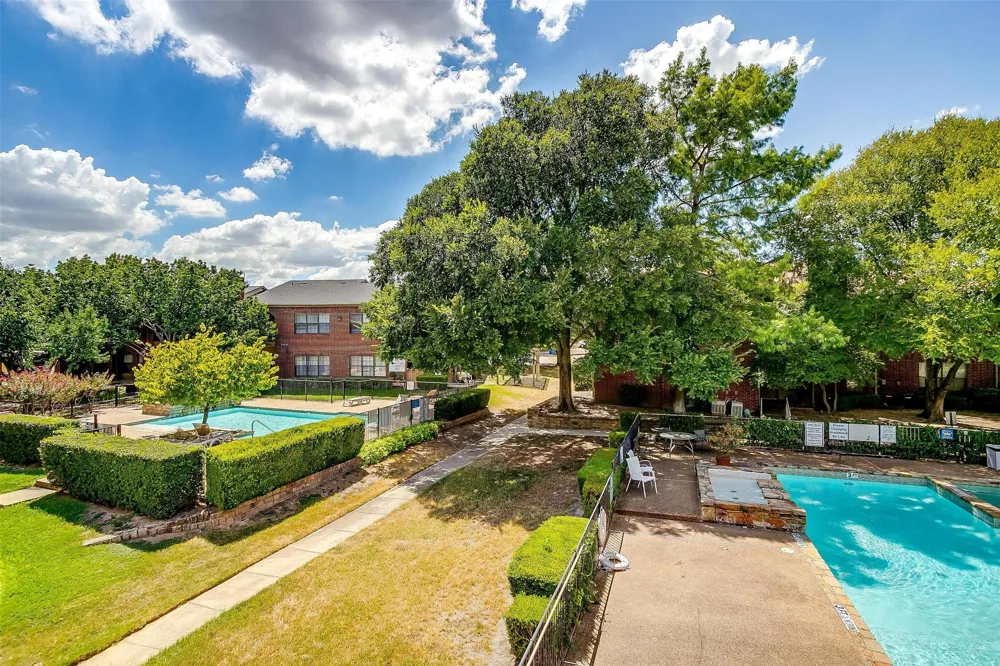 3212 Donnelly Circle #502 Fort Worth, TX 76107