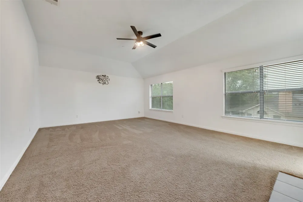 305 Blythe Bridge Drive Roanoke, TX 76262