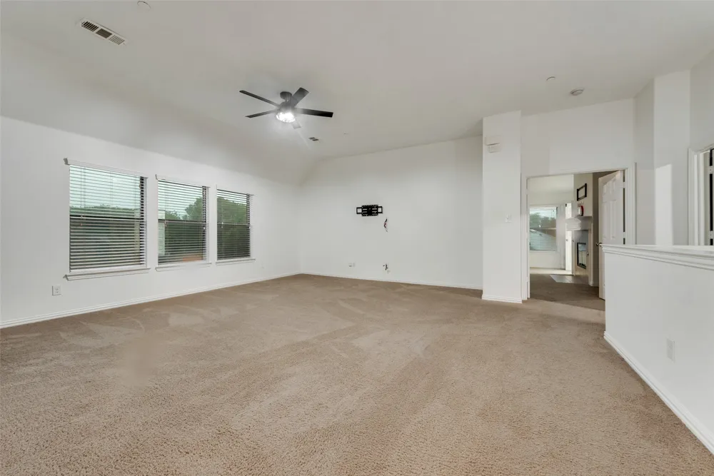 305 Blythe Bridge Drive Roanoke, TX 76262