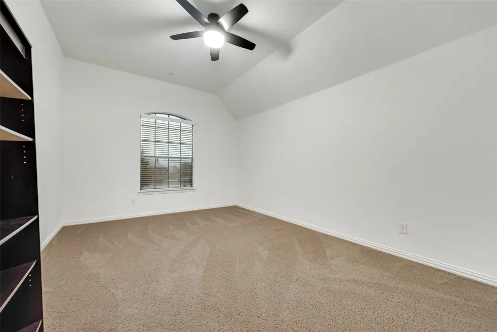 305 Blythe Bridge Drive Roanoke, TX 76262