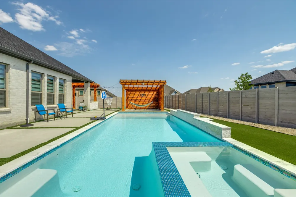 4801 Sagan Drive McKinney, TX 75071