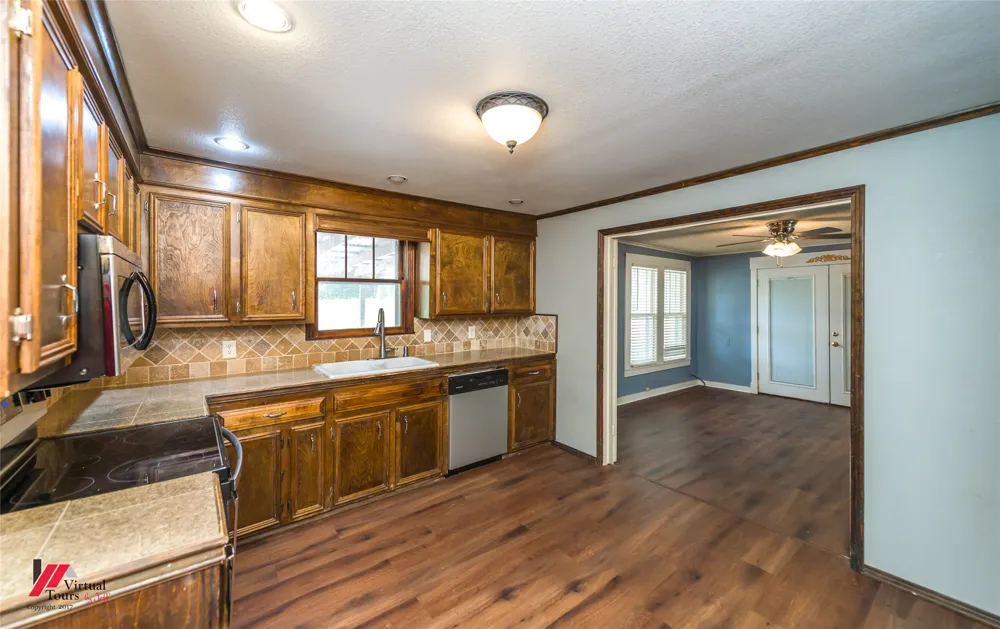 12507 Highway 159 Shongaloo, LA 71072