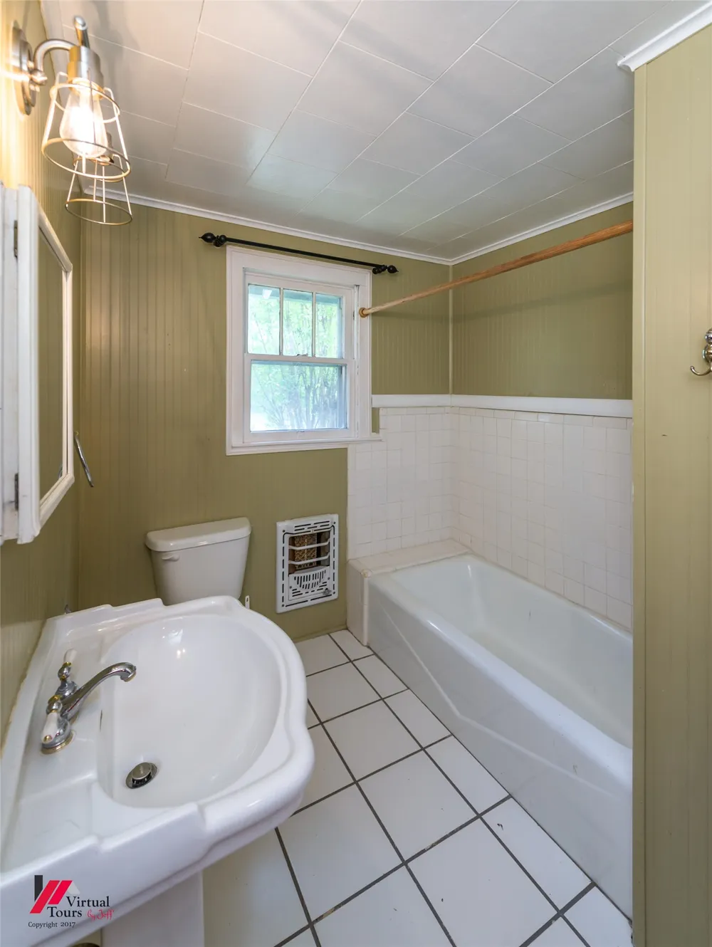 12507 Highway 159 Shongaloo, LA 71072