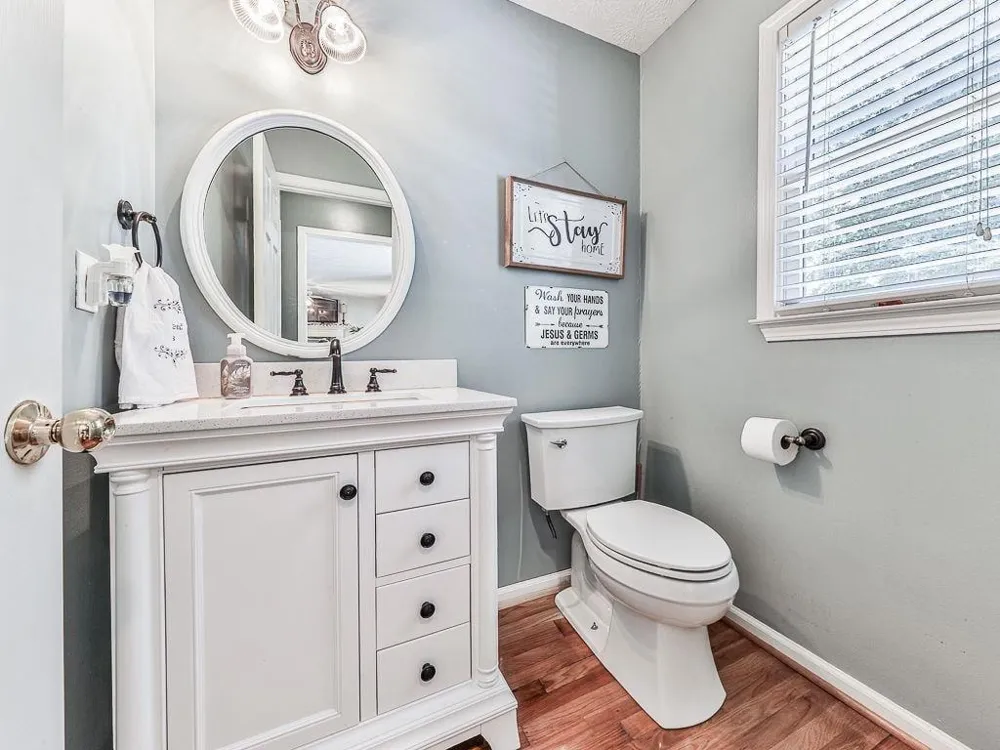 373 Yonah Circle Woodstock, GA 30189