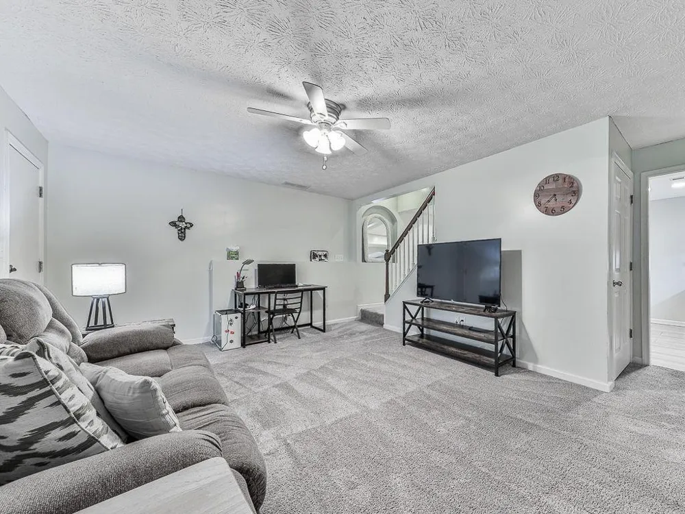 373 Yonah Circle Woodstock, GA 30189