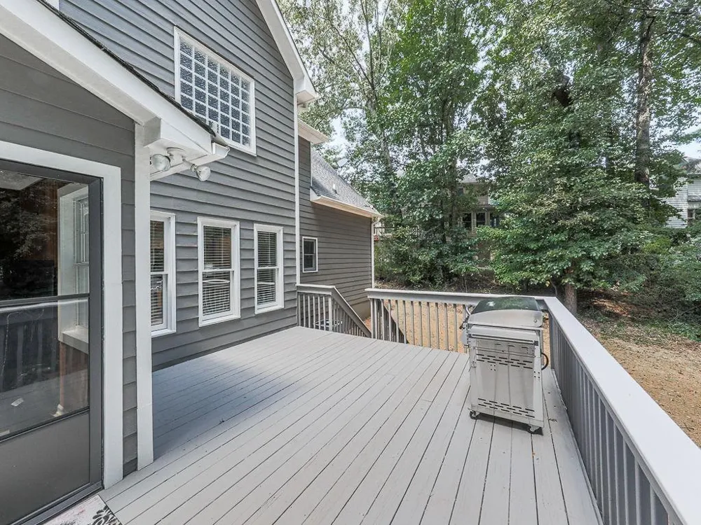 373 Yonah Circle Woodstock, GA 30189
