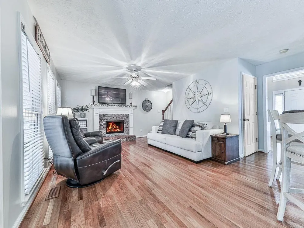 373 Yonah Circle Woodstock, GA 30189