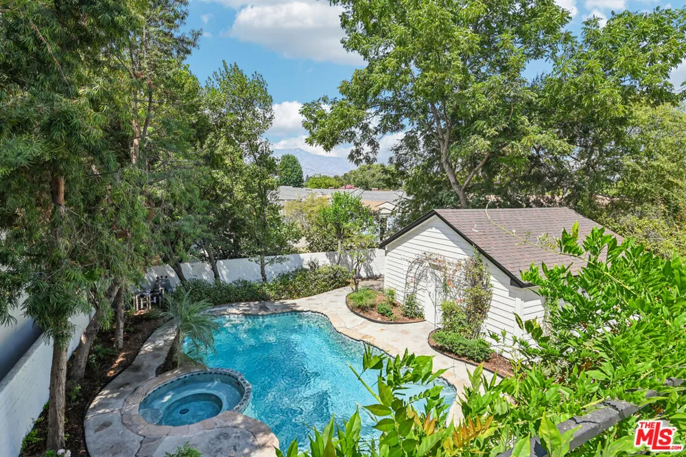 331 W Roses Road San Gabriel, CA 91775