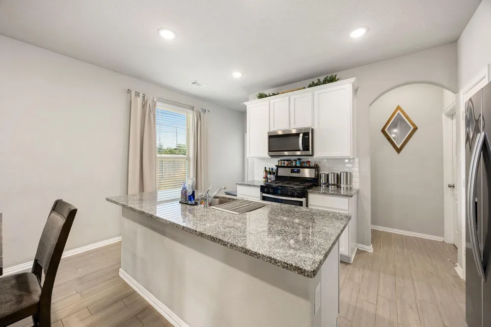 7403 French Quarter Court Fulshear, TX 77441