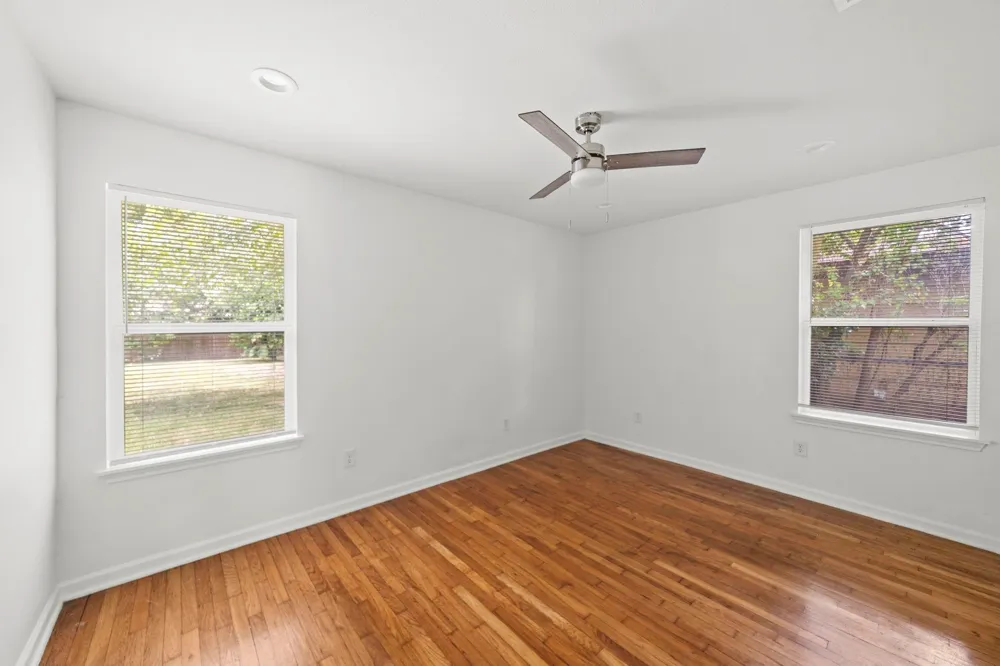 4618 Ella Boulevard Houston, TX 77018