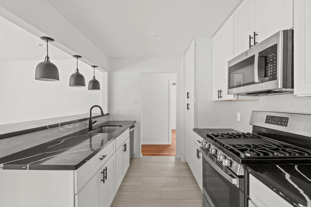4618 Ella Boulevard Houston, TX 77018