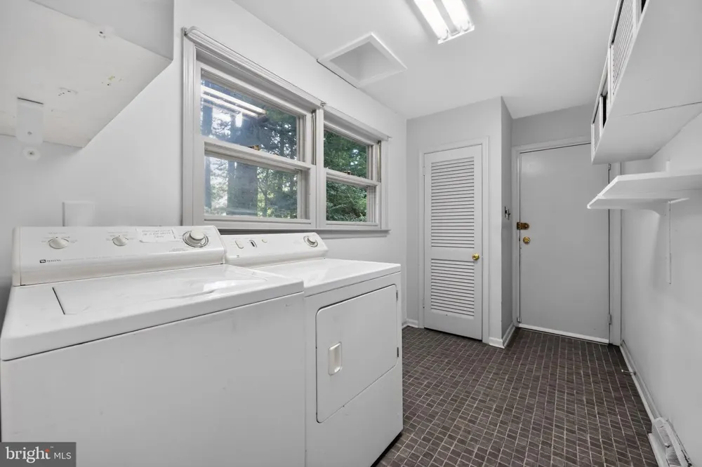 120 DAM VIEW ROAD Media, PA 19063