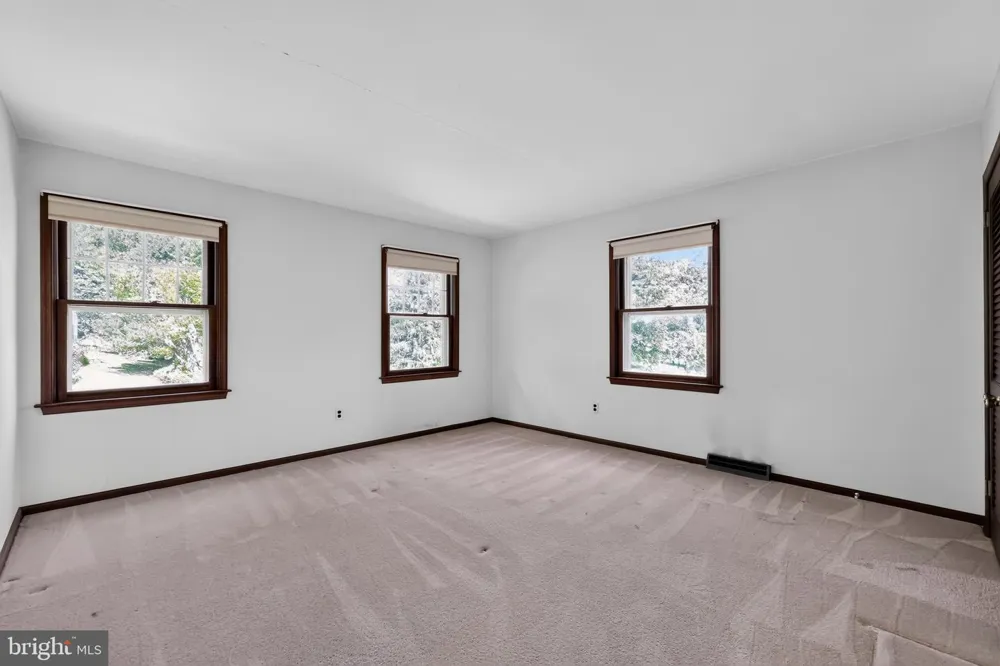120 DAM VIEW ROAD Media, PA 19063