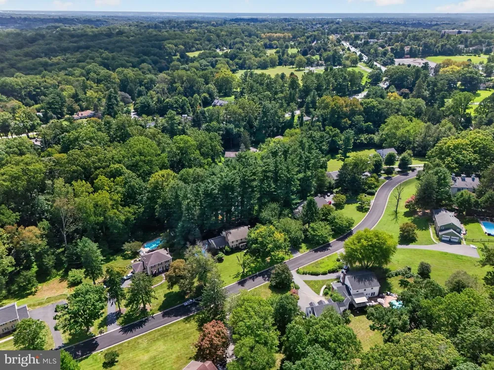120 DAM VIEW ROAD Media, PA 19063