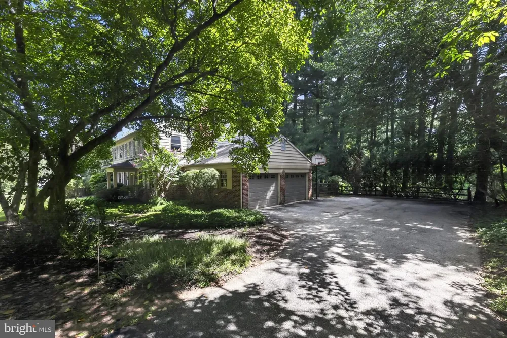 120 DAM VIEW ROAD Media, PA 19063