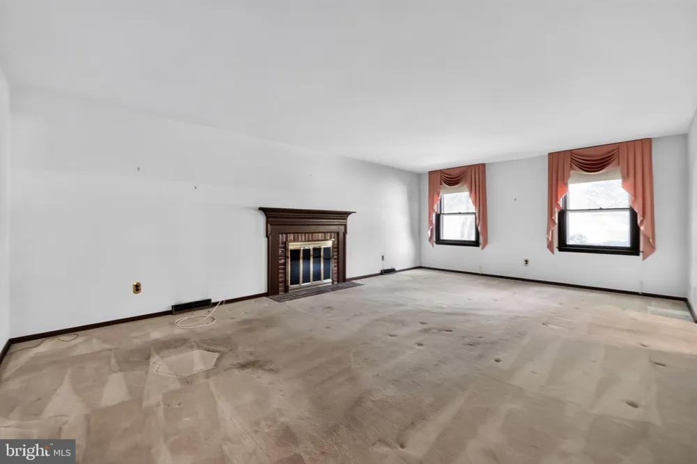 120 DAM VIEW ROAD Media, PA 19063