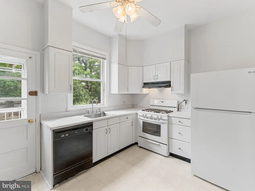13 HADDON AVENUE Gibbsboro, NJ 08026