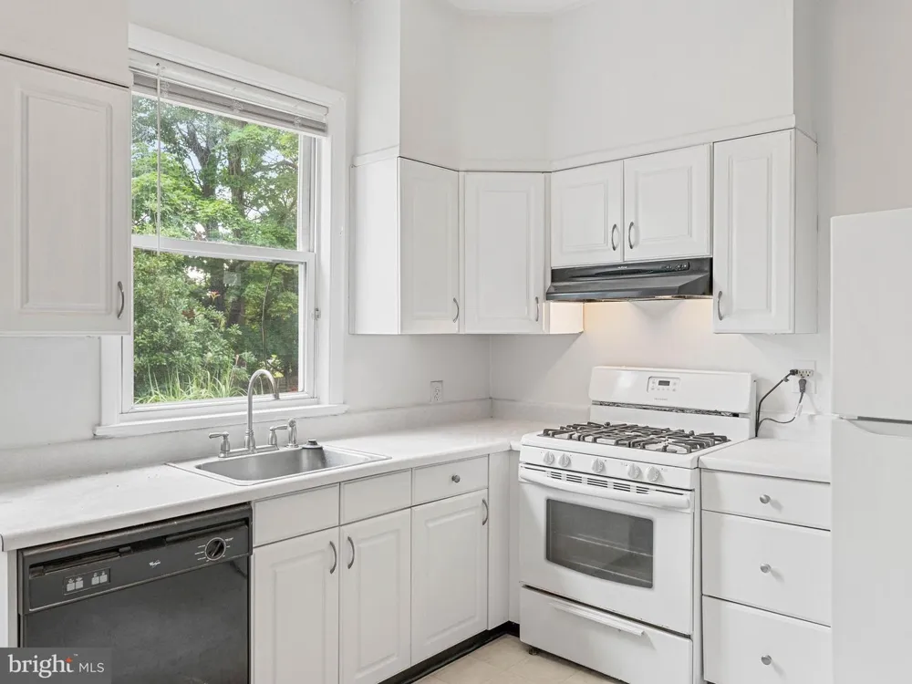 13 HADDON AVENUE Gibbsboro, NJ 08026