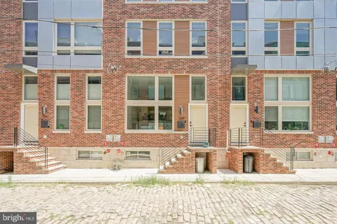 1309 S WOODSTOCK STREET