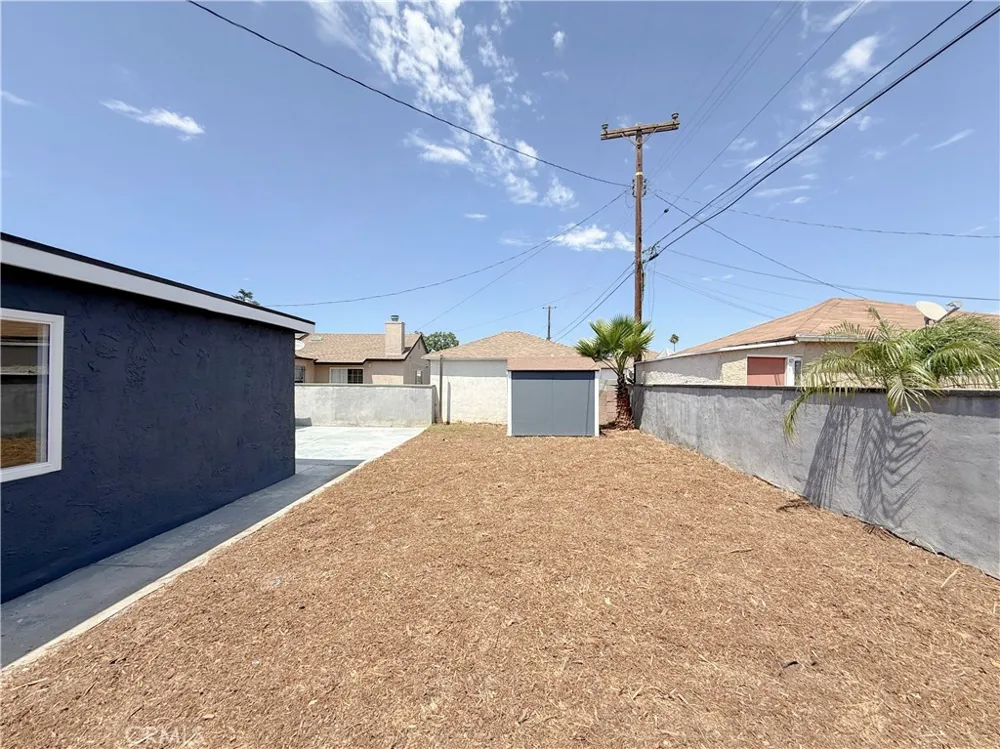 900 Evers Avenue Compton, CA 90220