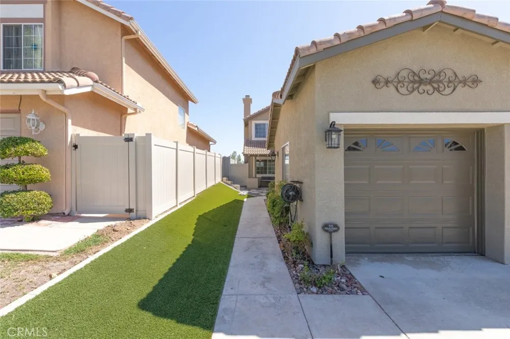 24111 Morning Dove Murrieta, CA 92562