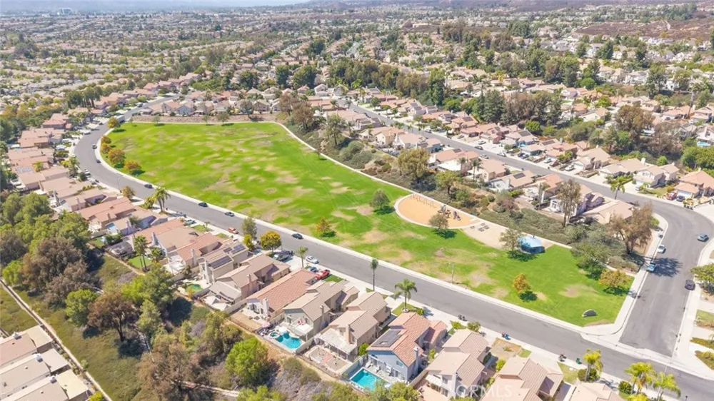 24111 Morning Dove Murrieta, CA 92562