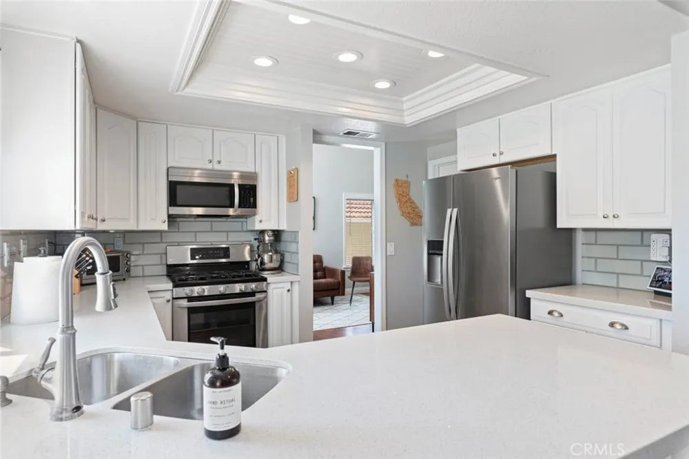 24111 Morning Dove Murrieta, CA 92562