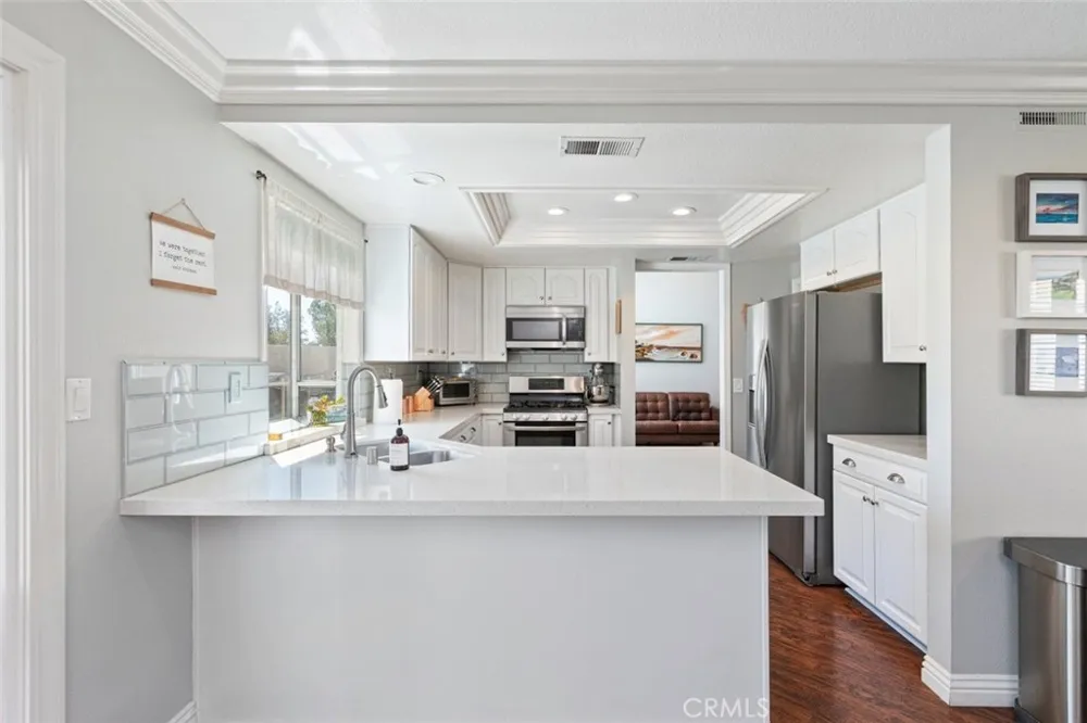 24111 Morning Dove Murrieta, CA 92562