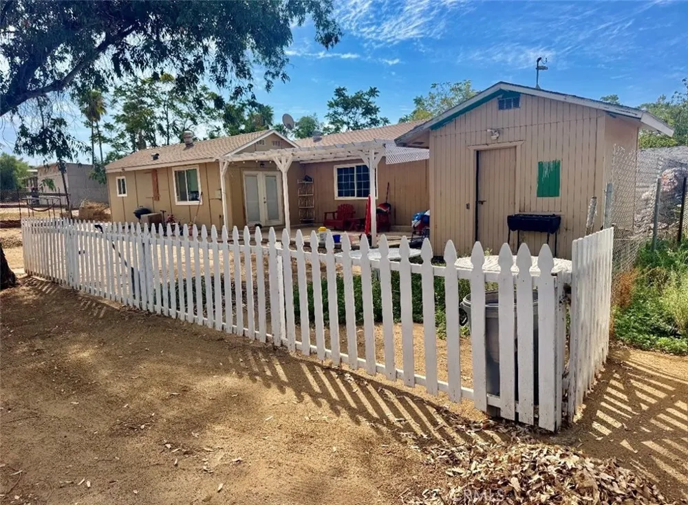 26781 Water Ave Perris, CA 92571