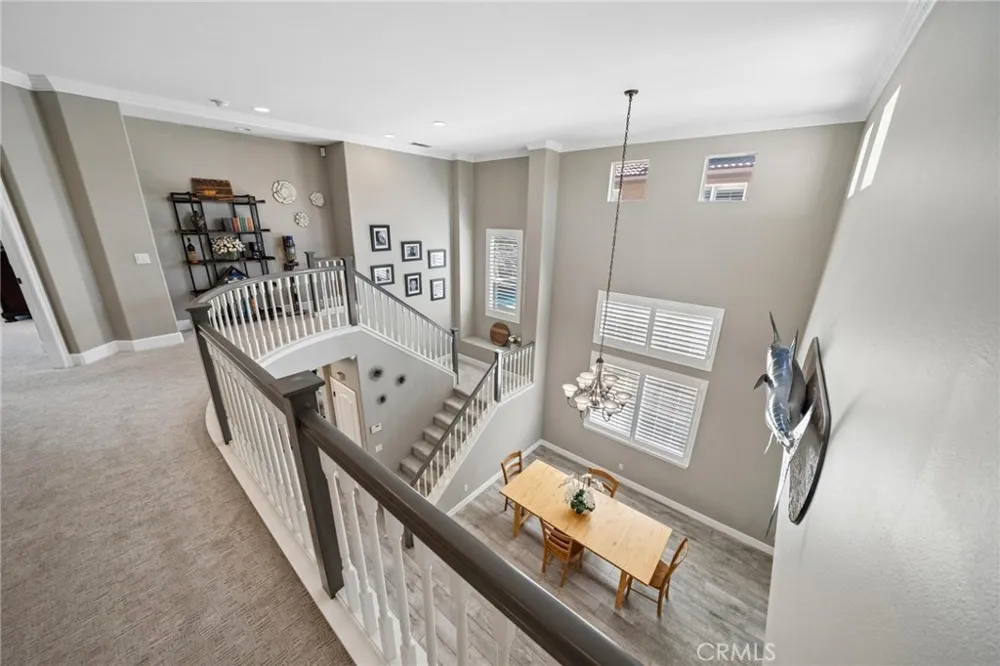 28746 High Ridge Drive Saugus, CA 91390