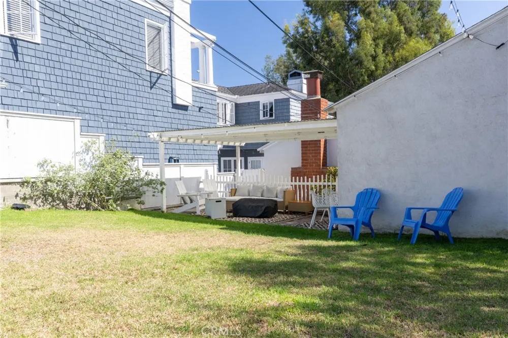747 31st Street Manhattan Beach, CA 90266