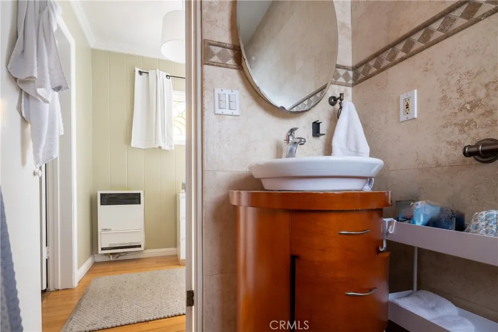747 31st Street Manhattan Beach, CA 90266