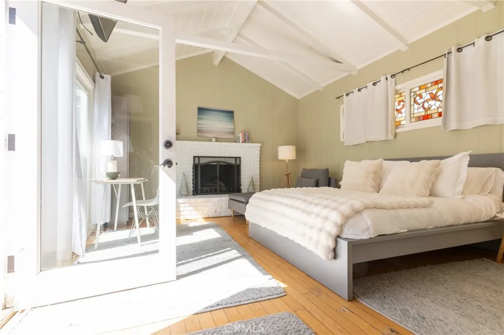 747 31st Street Manhattan Beach, CA 90266